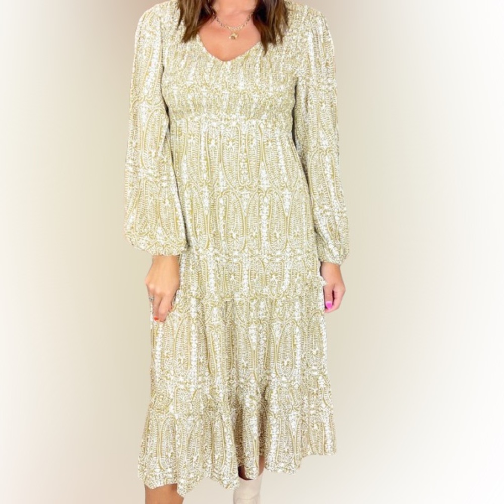Tiered Midi Dress - Picture 2 of 4